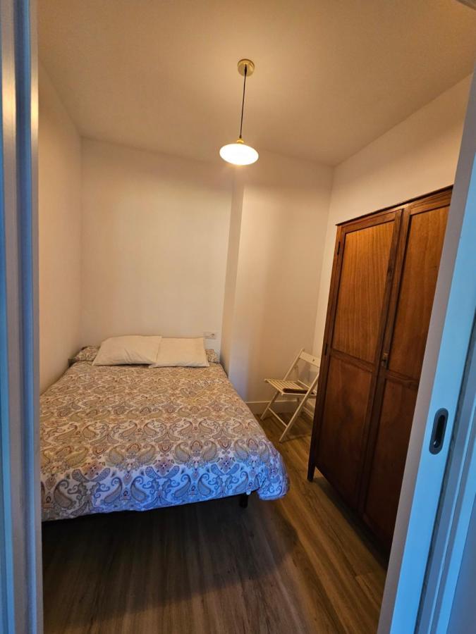 Apartamentos En El Centro - Plaza De Amboage - Wifi Ferrol Ngoại thất bức ảnh