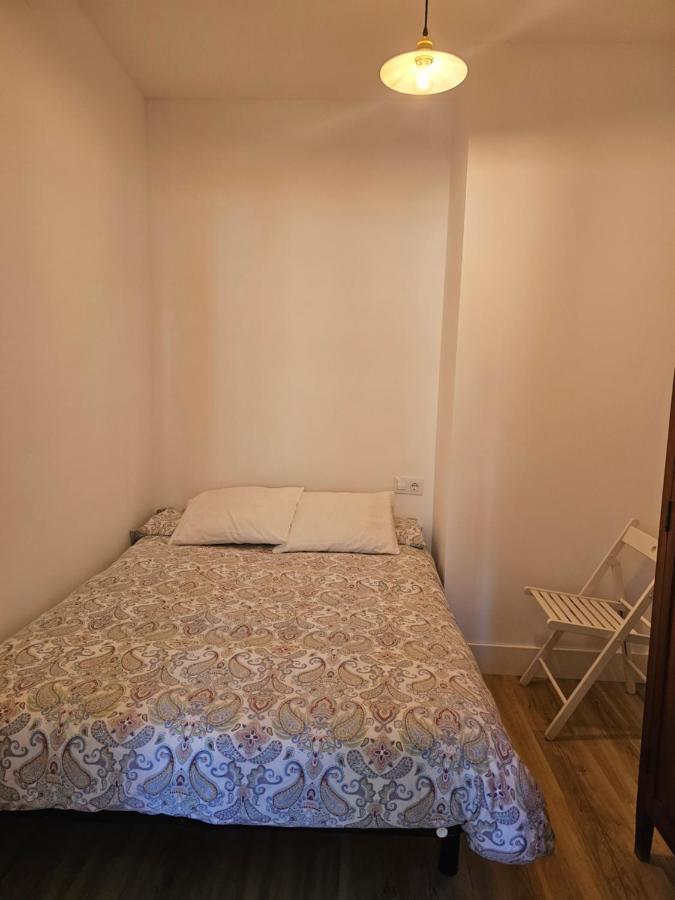 Apartamentos En El Centro - Plaza De Amboage - Wifi Ferrol Ngoại thất bức ảnh