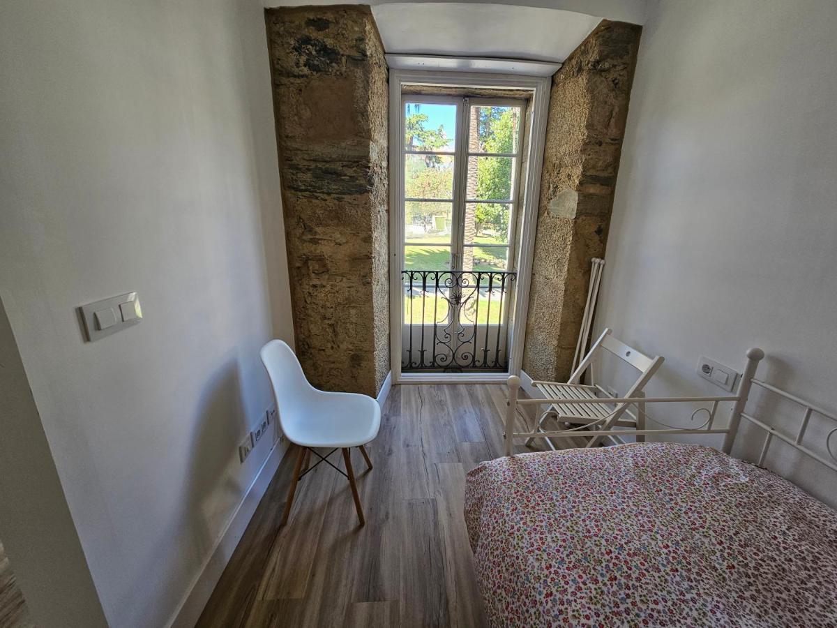 Apartamentos En El Centro - Plaza De Amboage - Wifi Ferrol Ngoại thất bức ảnh