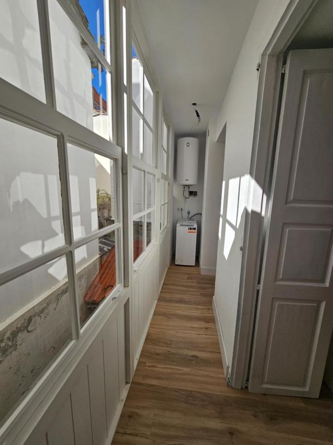 Apartamentos En El Centro - Plaza De Amboage - Wifi Ferrol Ngoại thất bức ảnh