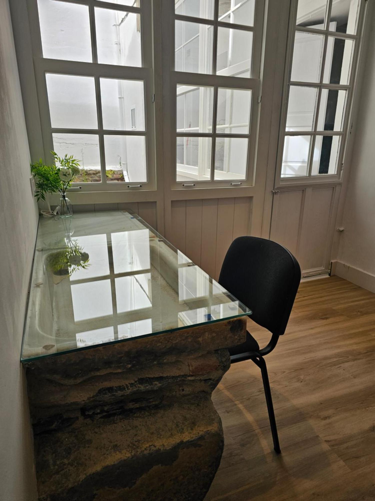 Apartamentos En El Centro - Plaza De Amboage - Wifi Ferrol Ngoại thất bức ảnh
