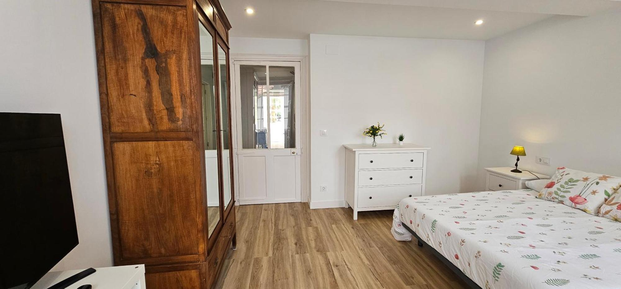 Apartamentos En El Centro - Plaza De Amboage - Wifi Ferrol Ngoại thất bức ảnh