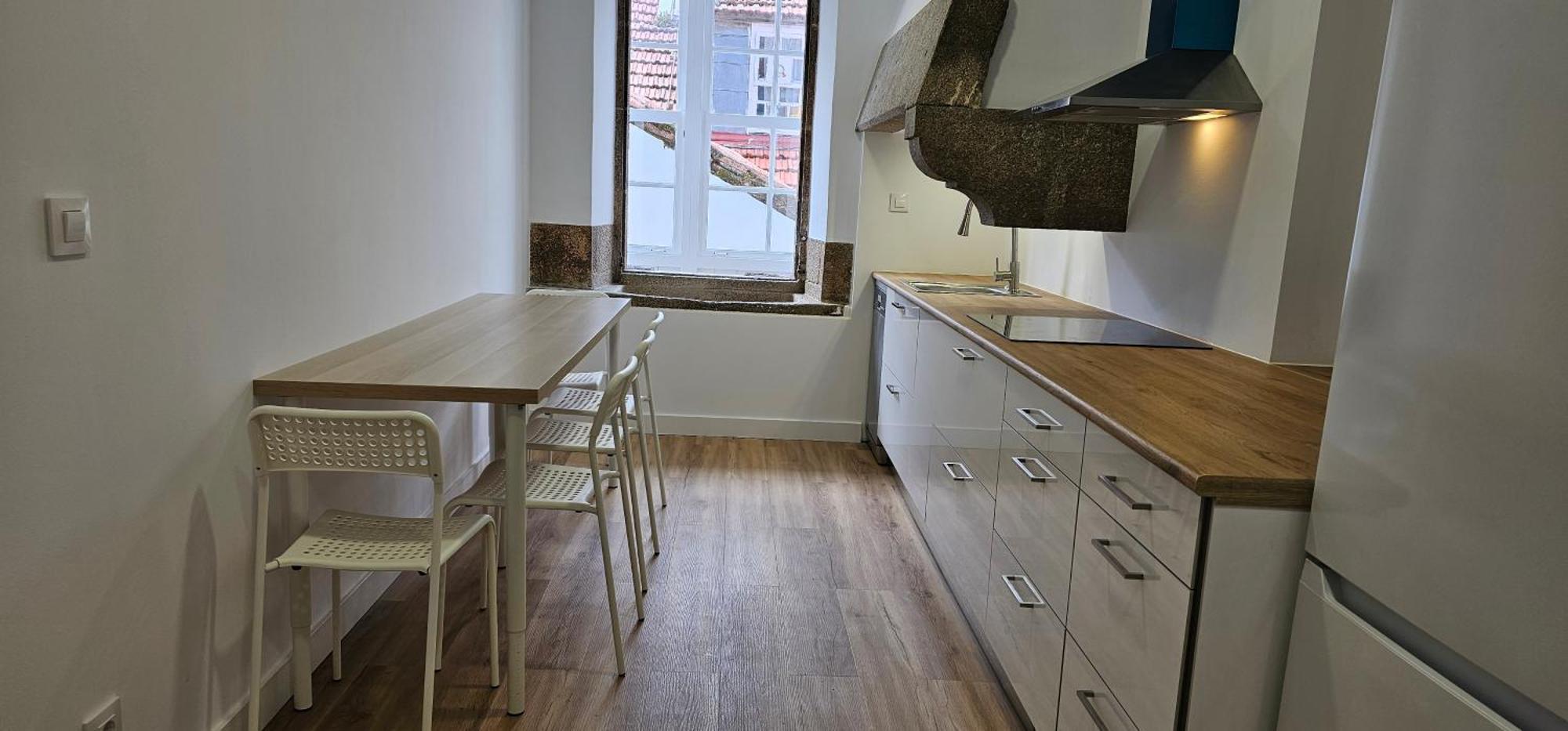 Apartamentos En El Centro - Plaza De Amboage - Wifi Ferrol Ngoại thất bức ảnh