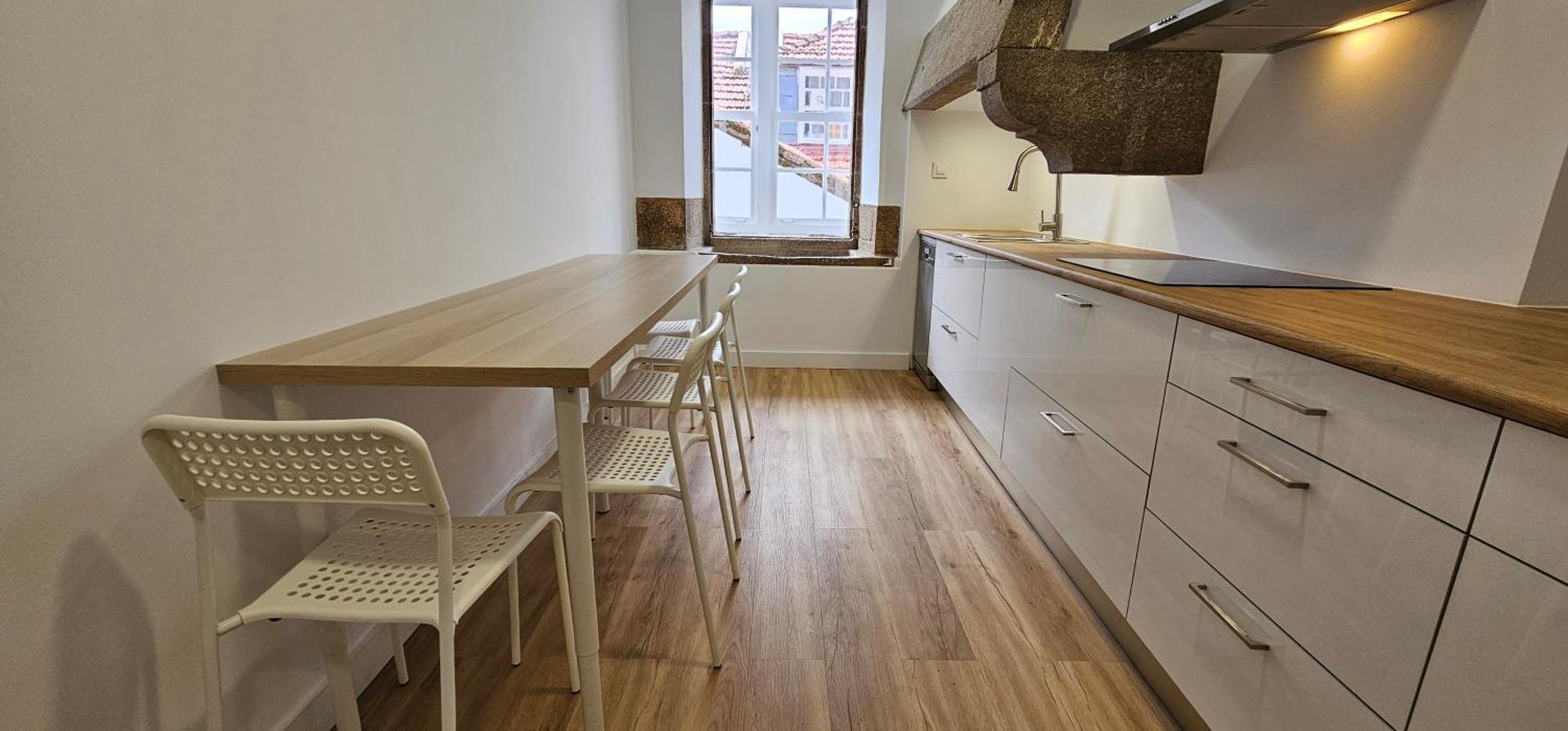 Apartamentos En El Centro - Plaza De Amboage - Wifi Ferrol Ngoại thất bức ảnh