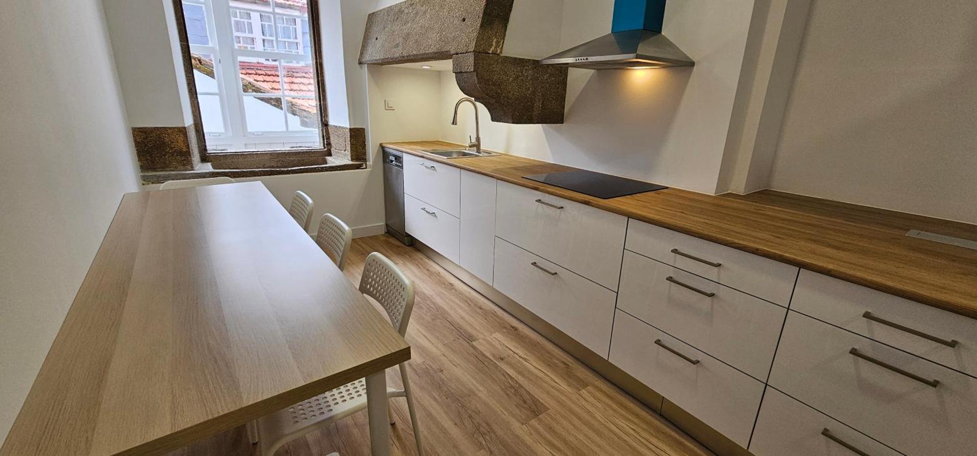 Apartamentos En El Centro - Plaza De Amboage - Wifi Ferrol Ngoại thất bức ảnh