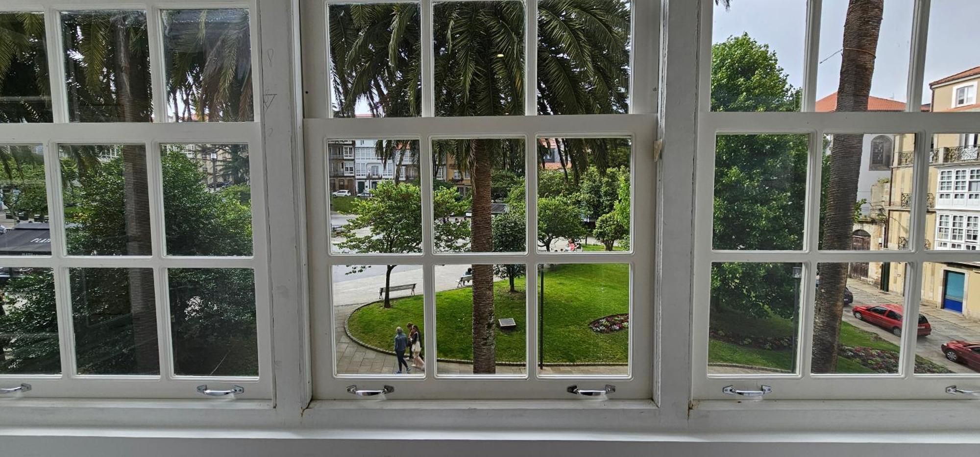 Apartamentos En El Centro - Plaza De Amboage - Wifi Ferrol Ngoại thất bức ảnh
